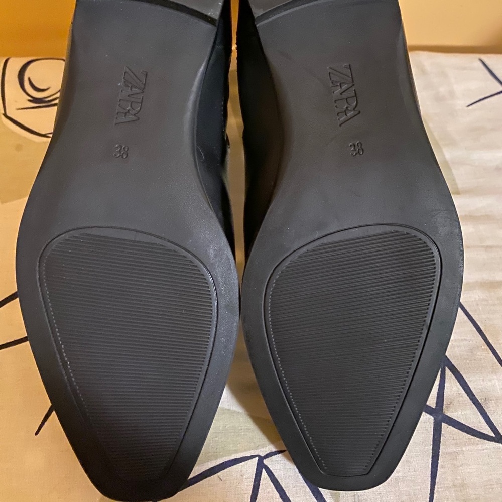 ZARA Black Leather Ankle Boots - Picture 5 of 6